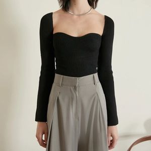 KHAITE Dupe Off shoulder sweater